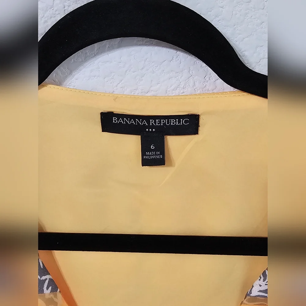 Banana Republic Dress Womens 6 Yellow Floral V Neck Sleeveless Lined Side Zip - Picture 4 of 9